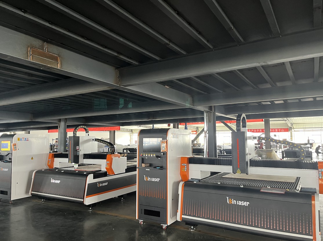 Cheap single platform laser cutting machine